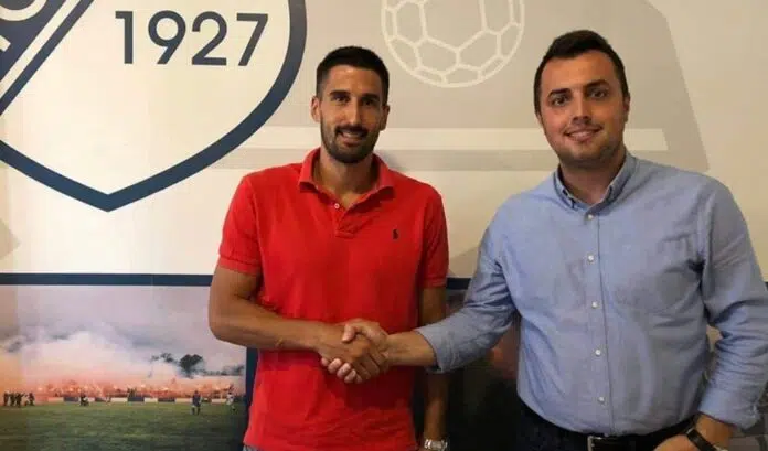 1661902135 Zvanicno Bivsi Junior Zeljeznicara I Sarajeva Predstavljen U Novom Klubu