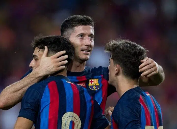 Gol Barcelone Na Camp Nou Sjajna Partija Lewandowskog Video
