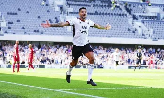 Mitrovic Dobio Pojacanje Iz Suparnickog Tima