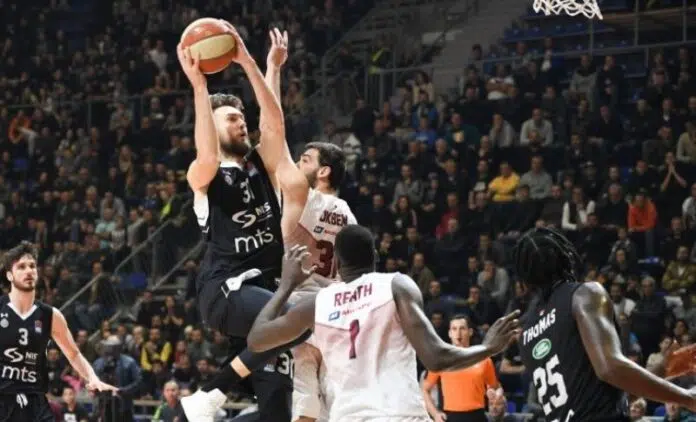 NBA zvijezda trenira s bivšim košarkašem Partizana Nba Zvijezda Trenira S Bivsim Kosarkasem Partizana