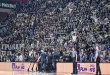 Partizan im je u srcu: Ne zaboravljaju crno-bele (FOTO) Partizan Je Objavio Koliko Je Sezonskih Ulaznica Prodao U Jednom