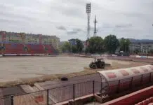 Pogledajte kako napreduju radovi na rekonstrukciji travnjaka na Gradskom stadionu u Banjaluci Pogledajte Kako Napreduju Radovi Na Rekonstrukciji Travnjaka Na Gradskom Stadionu