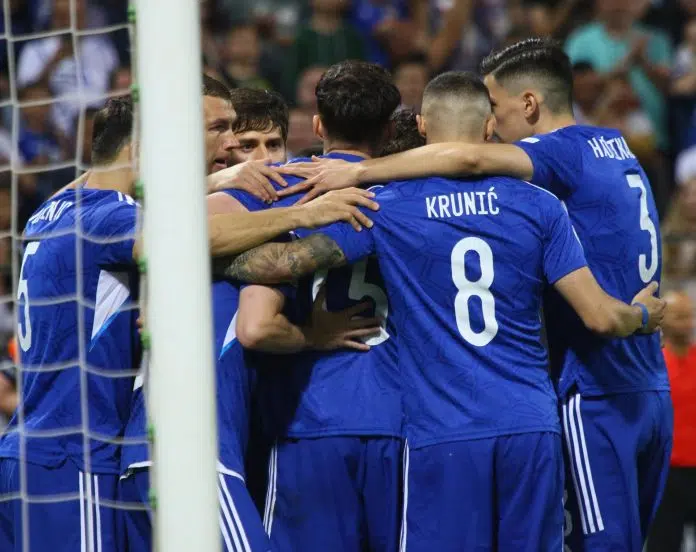 Kontroverzna odluka NFSBiH već je stvorila veliki razdor u reprezentaciji Kontroverzna Odluka Nfsbih Vec Je Stvorila Veliki Razdor U Reprezentaciji