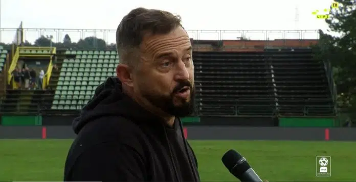 Mulalic Ovo Se Stalno Provlaci Ko Je Tu Na Kraju