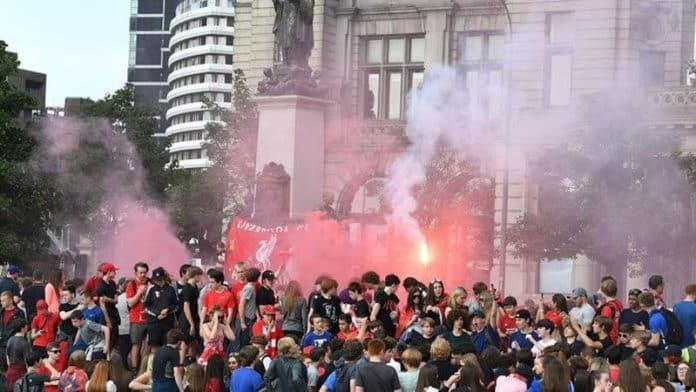 Navijaci Liverpula Tuze Uefa Sportska Centrala