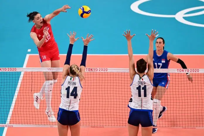 Srbija slavila u Napulju predvođena Tijanom Bošković Srbija Slavila U Napulju Predvodena Tijanom Boskovic