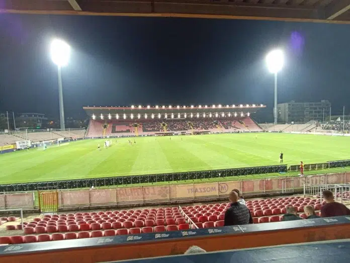 Video Horde Zla Uz Cijeli Stadion Porucile Savez Napolje