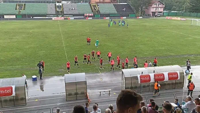 Video Veliko Slavlje Crveno Crnih Navijaci Slobode Proslavili Bod Protiv Zeljeznicara