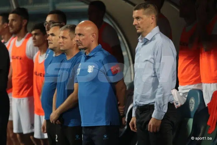 Zvanicno Leotar Ostao Bez Trenera
