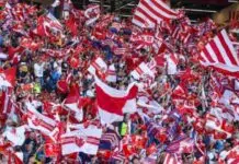 ZVEZDA ZOVE NAVIJAČE: Sa barjakom na Monako Zvezda Zove Navijace Sa Barjakom Na Monako