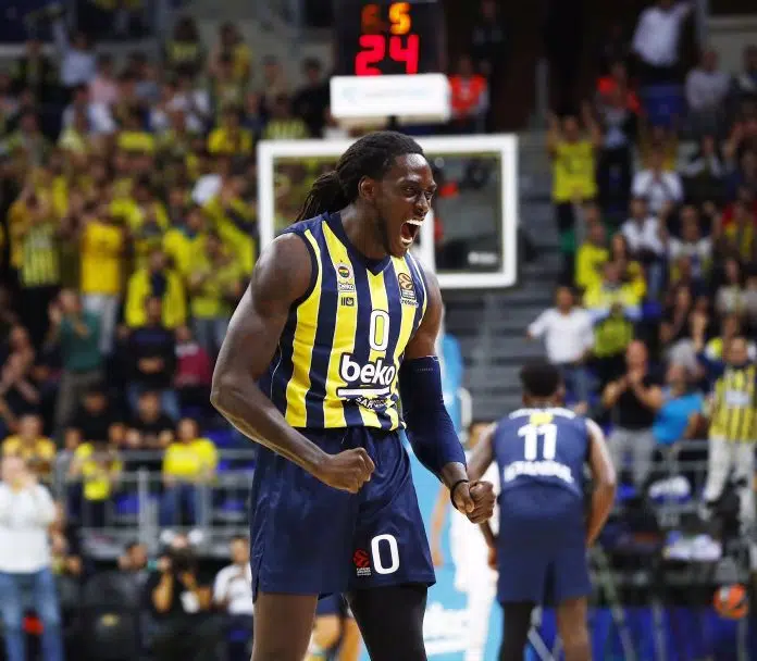 El Fener Nastavlja Da Melje Makabi Okrenuo Monako Barsa Rutinski