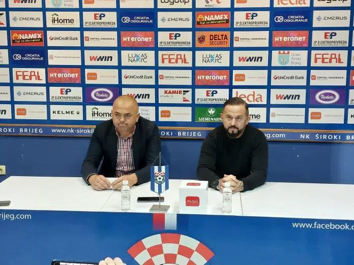 Edis Mulalic Komentarisao Atmosferu Na Tribinama Pecare Kod Nas Je