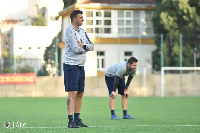 Jakirovic Otkrio Zasto Je Condric Presjedio Utakmicu Protiv Tuzla Cityja
