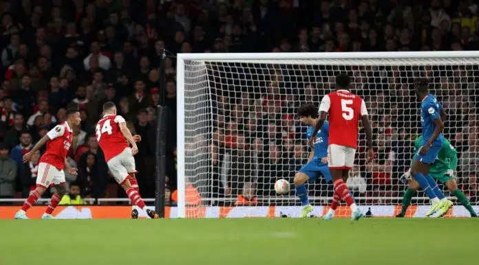 LE: Arsenal nastavio sa sjajnim partijama (VIDEO) Le Arsenal Nastavio Sa Sjajnim Partijama Video