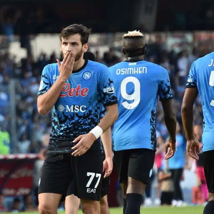 NAPOLI SUVERENO DRŽI ČELO SERIJE A: Osimen i Kvaračkelija demolirali Napoli Suvereno Drzi Celo Serije A Osimen I Kvarackelija Demolirali