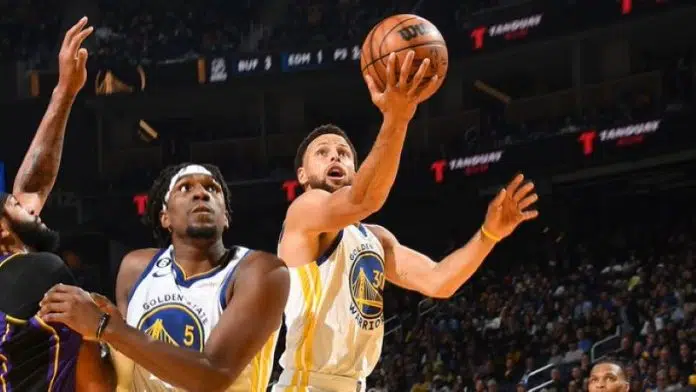 NBA: Lejkersi nisu dorasli šampionima (VIDEO) Nba Lejkersi Nisu Dorasli Sampionima Video