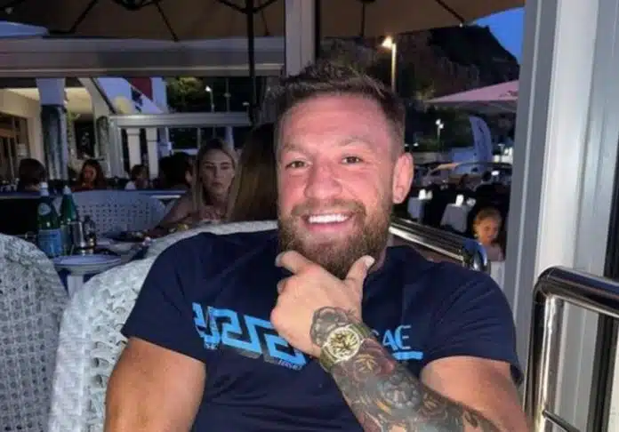 62Ecc6A2 Ed88 49Fb 8895 2C4D0A0A0A6A Mcgregor Preview