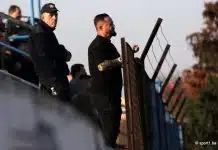 (VIDEO) Edis Mulalić sa tribina prati odličnu igru Željezničara u Srebreniku Video Edis Mulalic Sa Tribina Prati Odlicnu Igru Zeljeznicara U