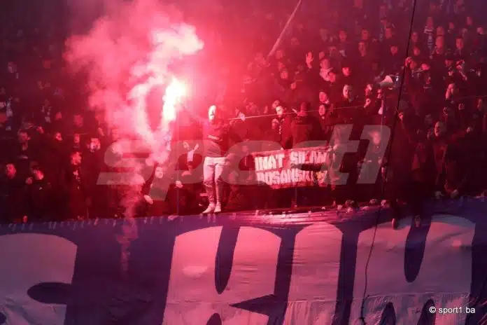 Video Pogledajte Kako Je Sinocnja Proslava 35 Rodendana Manijaka Izgledala