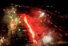 (VIDEO) Horde zla fantastičnom bakljadom i vatrometom “zapalile” Ilijaš i proslavile veliki jubilej 1675031703 Video Horde Zla Fantasticnom Bakljadom I Vatrometom Zapalile Ilijas I