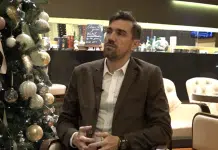 Bivši Zmaj potpisao doživotni ugovor sa klubom: Veza prekinuta, šušti nešto, motaj kablove, gasi internet! Bivsi Zmaj Potpisao Dozivotni Ugovor Sa Klubom Veza Prekinuta Susti