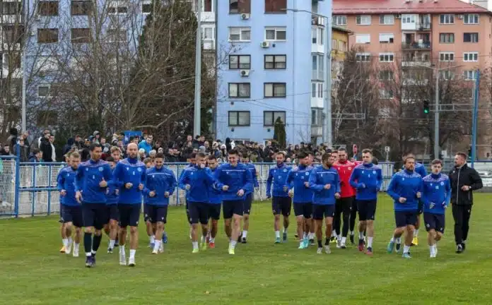 Fk Zeljeznicar Odrzao Prvi Trening