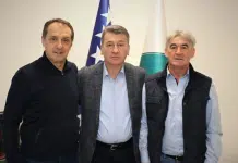 Ibrahim Hadžibajrić ugostio Faruka Hadžibegića: Selektoru i njegovom stručnom timu želim mnogo sreće u predstojećim mečevima Ibrahim Hadzibajric Ugostio Faruka Hadzibegica Selektoru I Njegovom Strucnom Timu