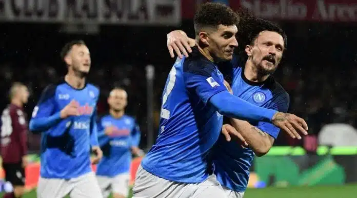Novi Korak Ka Skudetu Napoli Srusio Salernitanu Video
