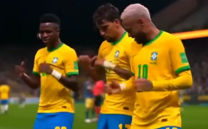 Sprema Se Bomba Na Cizmi Brazilac U Italijanskom Gigantu