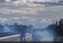 Veliki sukob navijača Rome i Napolija (VIDEO) Veliki Sukob Navijaca Rome I Napolija Video