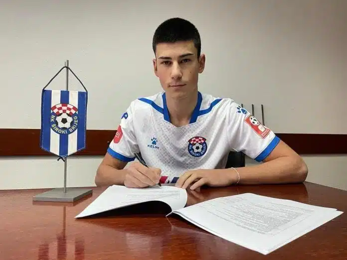 Zvanicno Siroki Brijeg Napadaca Pronasao U 3 Hnl Postigao 12