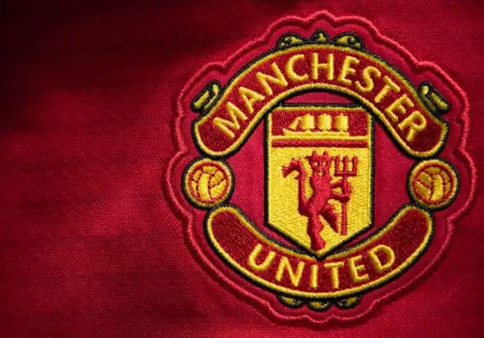 61E71B54 1380 47A4 99C3 17660A0A0A6A Manchester United Crest Logo Badge 2020 1Lcodpc2N8Eh61Bxbmvdtch4H8 Preview