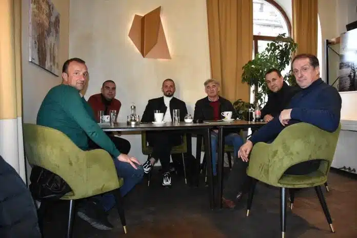 Selektor posjetio još jedan klub: FK Leotar se pohvalio sastankom Selektor Posjetio Jos Jedan Klub Fk Leotar Se Pohvalio Sastankom