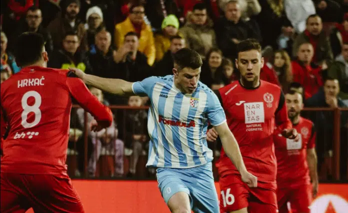 Stadion Rodeni Zasjao U Punom Sjaju Fudbaleri Veleza Uvelicali Atmosferu