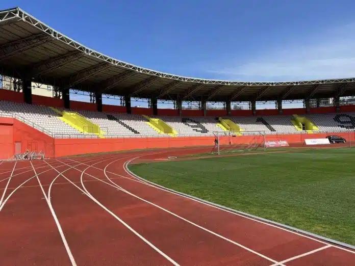(FOTO) Stadion Stadion Tusanj U Novom Ruhu