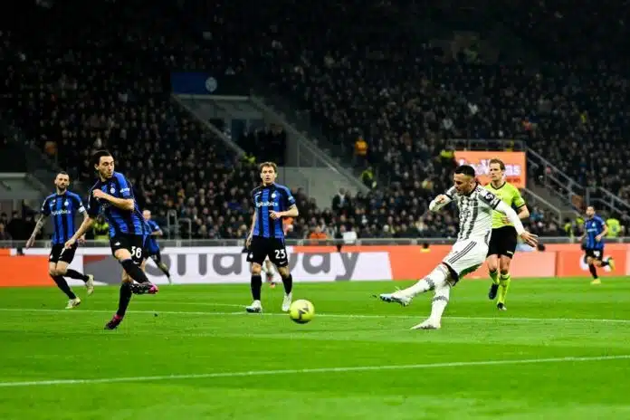 Kostic Doneo Pobedu U Derbiju Italije Video