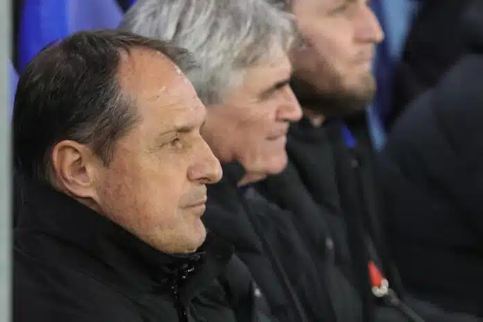 Faruk Hadžibegić posjetio ofanzivca i poručio mu: Nijednom igraču koji Faruk Hadzibegic Posjetio Ofanzivca I Porucio Mu Nijednom Igracu Koji