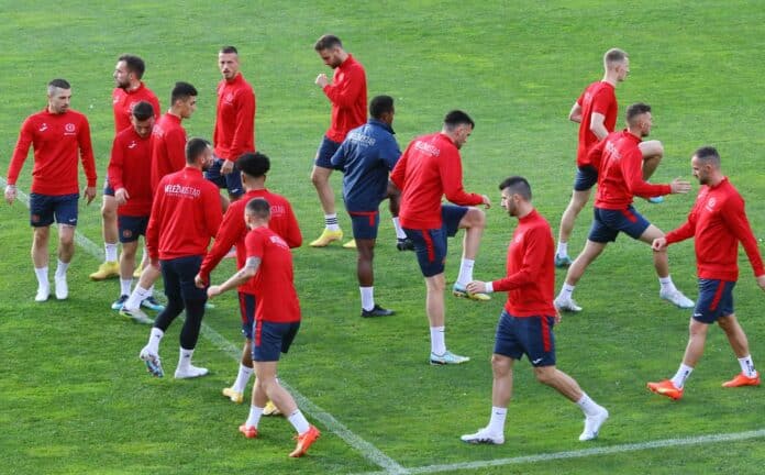 Fudbaleri Veleza Odradili Posljednji Trening Pred Finalni Okrsaj Sa