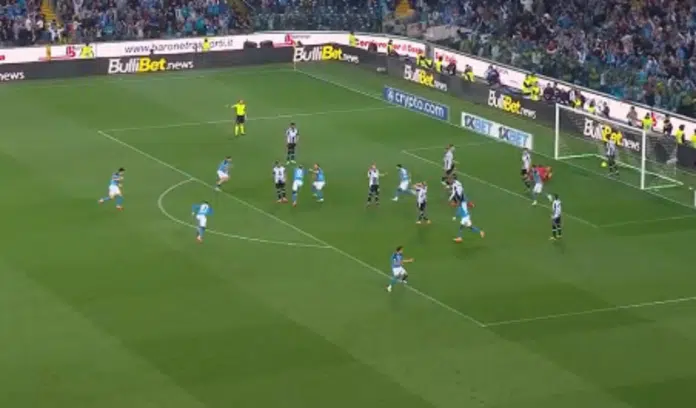 SLAVLJE MOŽE DA POČNE: Napoli overio dugo čekani Skudeto! (VIDEO) Slavlje Moze Da Pocne Napoli Overio Dugo Cekani Skudeto Video