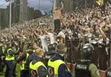 (VIDEO) Igrači i navijači slave prvu duplu krunu, Jakovljević poveo navijanje Ultrasa Video Igraci I Navijaci Slave Prvu Duplu Krunu Jakovljevic Poveo