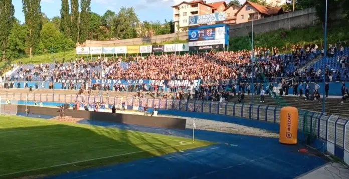 Video Manijaci Proslavili Pobjedu Protiv Posusja Bekric Zavrsio Na Rukama
