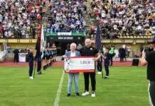 Zrinjski ‘‘počastio‘‘ hercegovački klub sa donacijom u iznosu od 5.000 KM Zrinjski ‘‘Pocastio‘‘ Hercegovacki Klub Sa Donacijom U Iznosu Od 5000