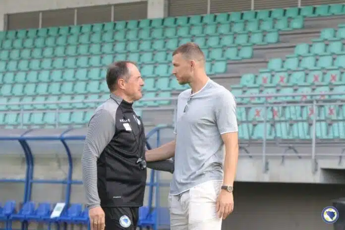 Edin Dzeko Se Prikljucio Reprezentaciji U Zenici