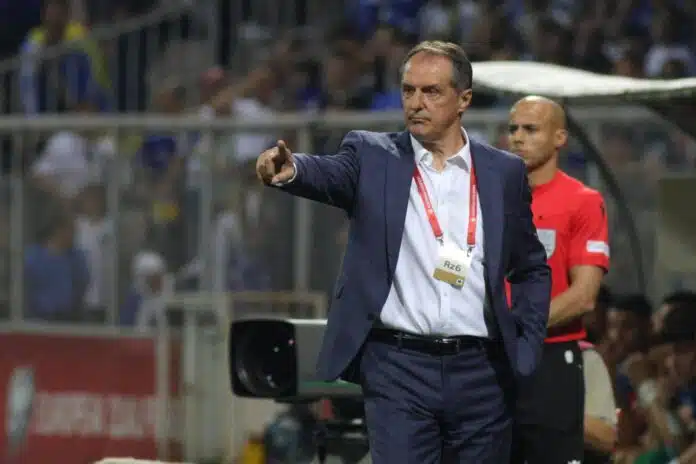 Faruk Hadžibegić se oglasio nakon otkaza na poziciji selektora Zmajeva: Faruk Hadzibegic Se Oglasio Nakon Otkaza Na Poziciji Selektora Zmajeva