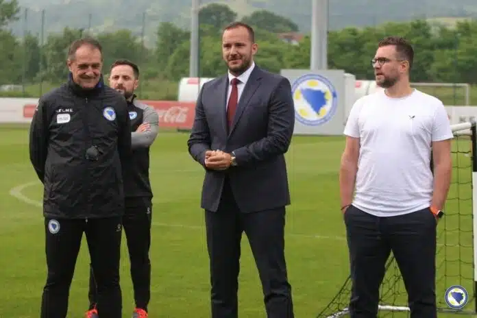 Hadzibegic Sa Zeljkovicem Sam Razgovarao Pola Sata U Io Nfs
