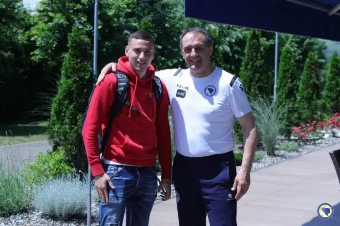 Varesanovic Naucio Sam Se Nositi Sa Pritiskom Zbog Prezimena Koje