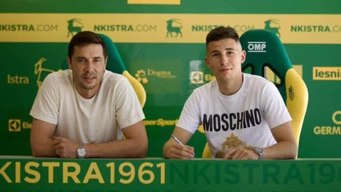 Zvanicno Istra Dovela Fudbalera Sarajeva