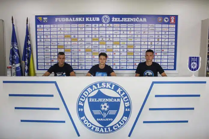 (ZVANIČNO) Tri kadeta potpisala ugovore sa FK Željezničar Zvanicno Tri Kadeta Potpisala Ugovore Sa Fk Zeljeznicar