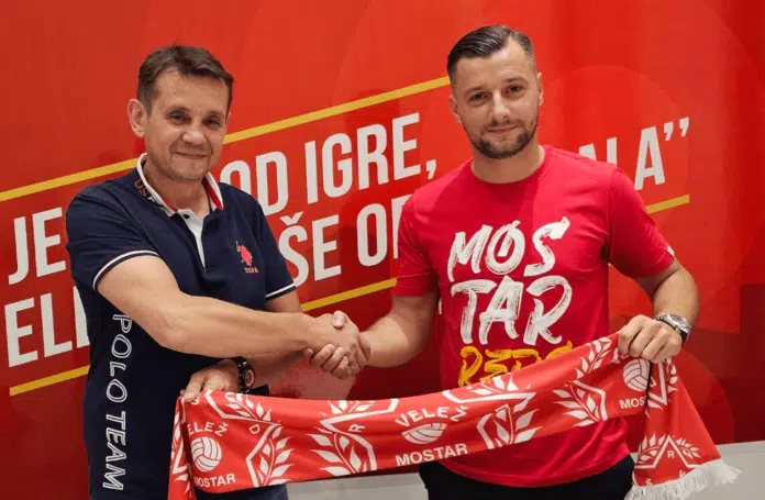 (ZVANIČNO) Velež predstavio doskorašnjeg fudbalera Sarajeva Zvanicno Velez Predstavio Doskorasnjeg Fudbalera Sarajeva