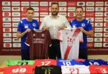 Zeljković otkupio dresove bh. fudbalera i pomogao fond za liječenje bh. građana Zeljkovic Otkupio Dresove Bh Fudbalera I Pomogao Fond Za Lijecenje
